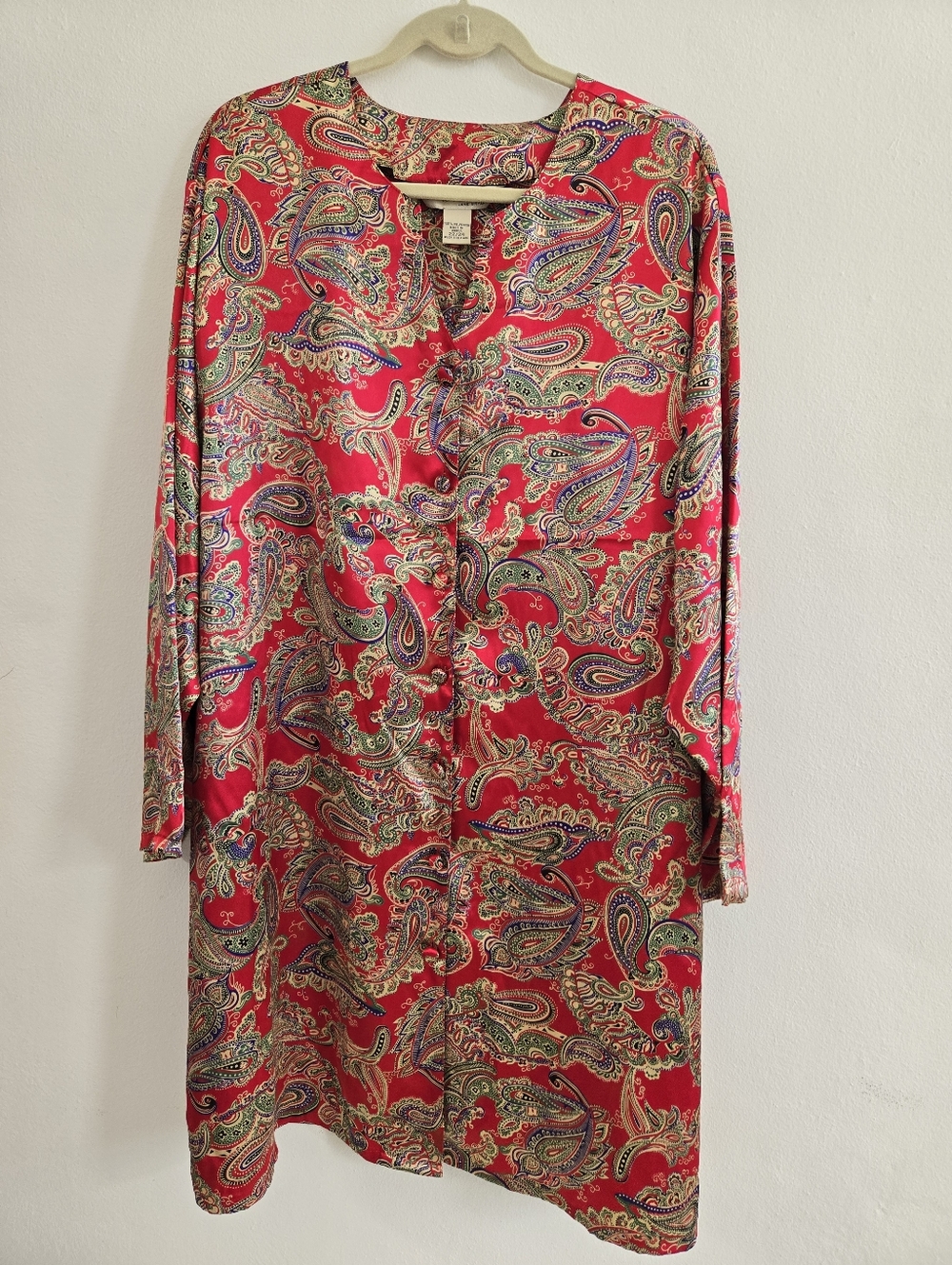 Intimates Lane Bryant Red Paisley Long-Sleeve Button-Up Lounge/Robe Size 22/24